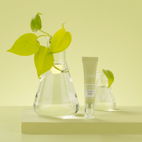 Sei Bella Clarity Clear Skin Solutions Precision Acne Spot Treatment  